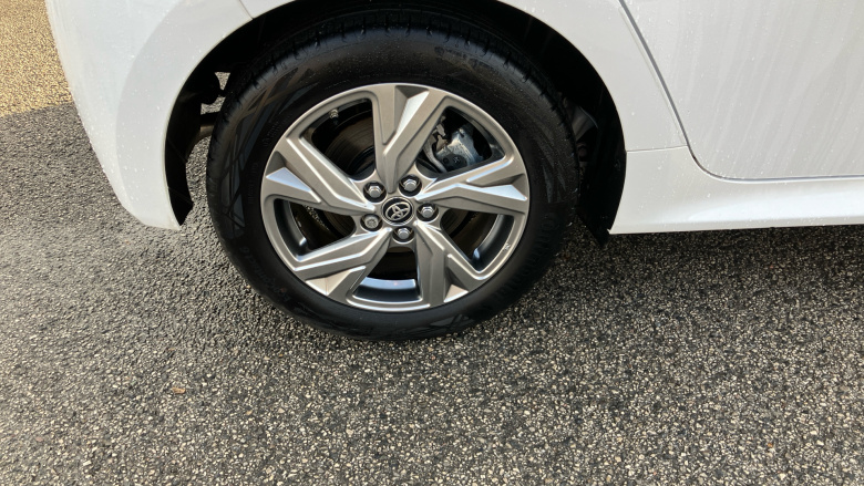 Toyota Yaris 1.5 Hybrid Icon 5dr CVT Hybrid Hatchback